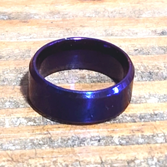 Stainless Steel Purple Ring 💍 💜 HOST PICK 💜 - Boutique Item - Picture 3 of 4